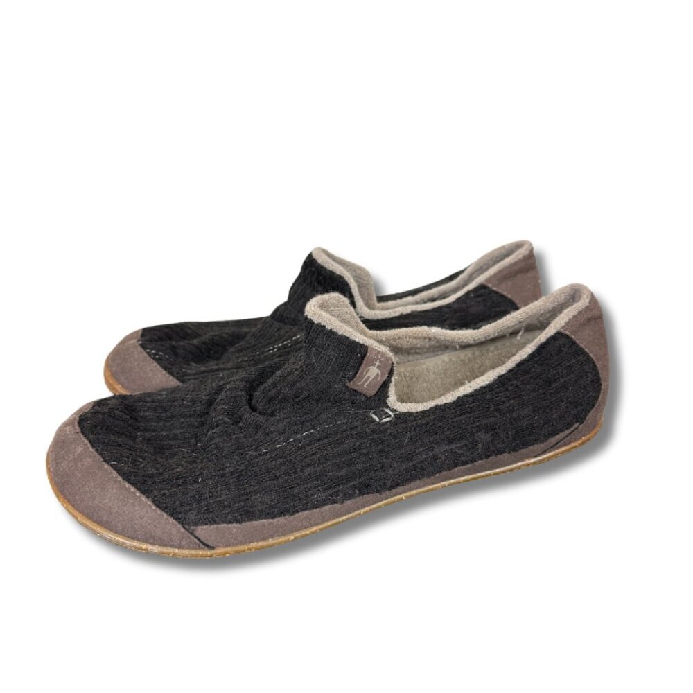 Men's Black and Gray Casual Slip-On Shoes